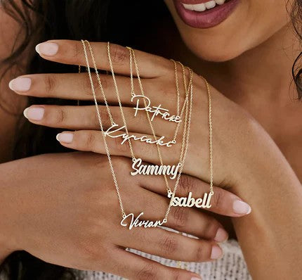 Collar con Nombre Personalizado – Joya Ideal para Regalo o Pareja